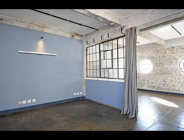 1 BEDROOM APARTMENT FOR SALE IN MABONENG